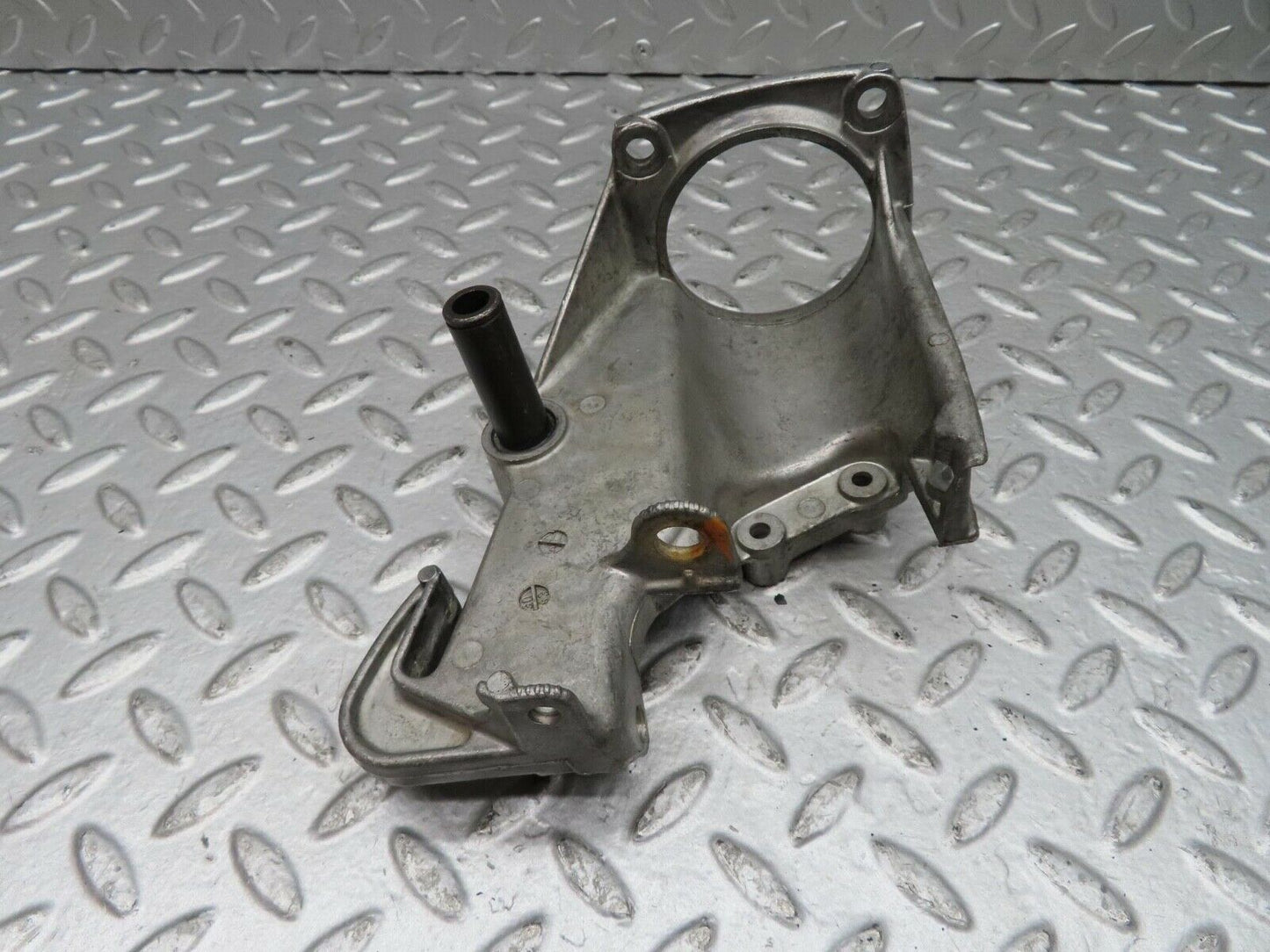 7018 Mercedes-Benz W123 230E Brake Pedal Bracket 1232900219