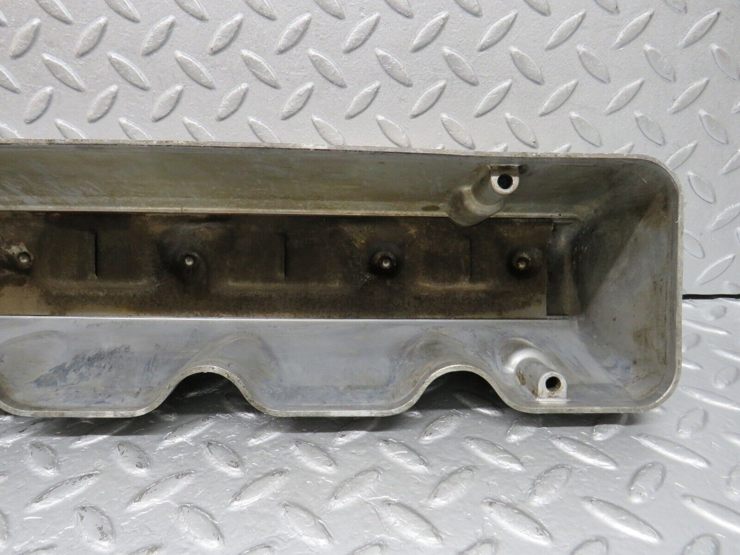 39894 Mercedes-Benz R107 350SL Coupe Cylinder Head Valve Cover Left 1160163205