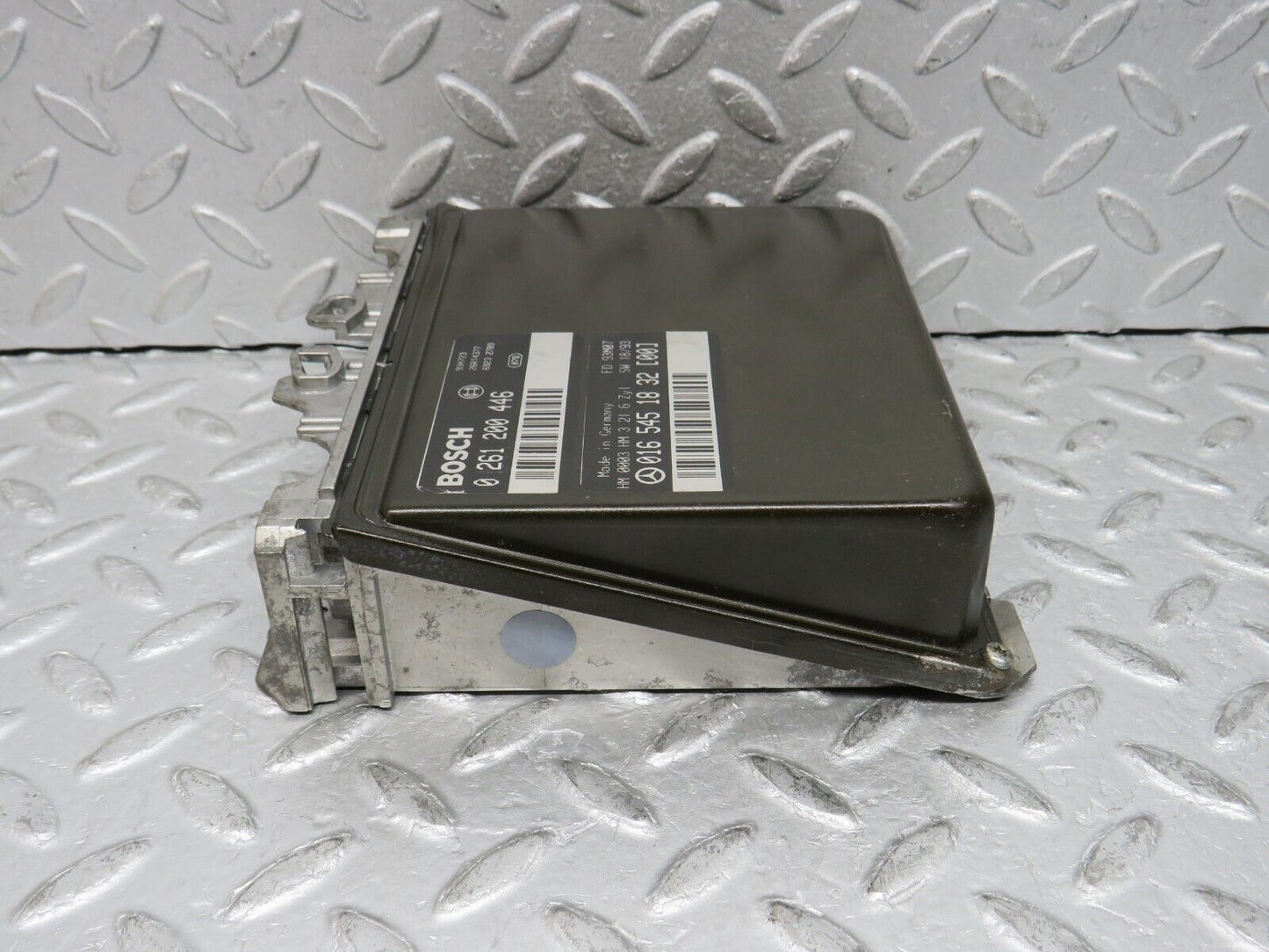 37898 Mercedes-Benz A124 320E Cabriolet Engine Control Unit ECU Bosch 0261200446 0165451832