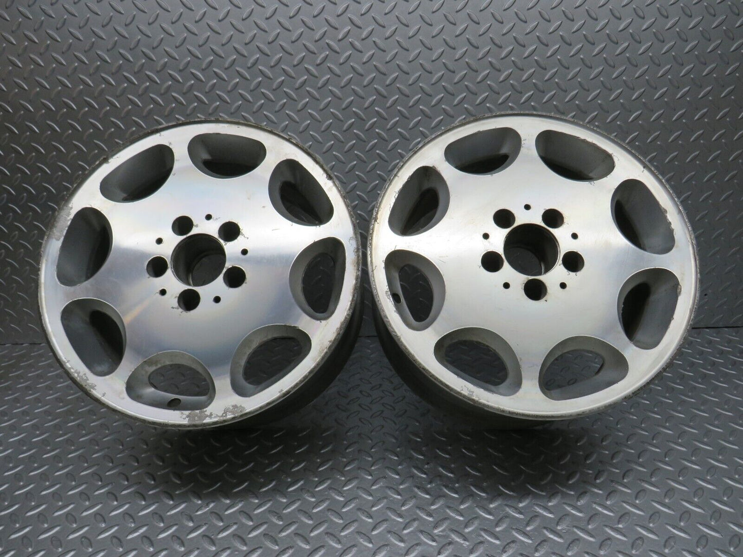 39333 Mercedes-Benz Alloy Wheel Set 8Jx16H2 ET34 1294010802