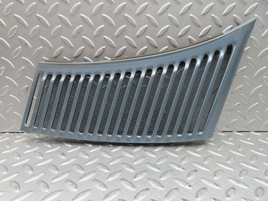 13920 Mercedes-Benz C107 280SLC Air Intake Grill Left Side