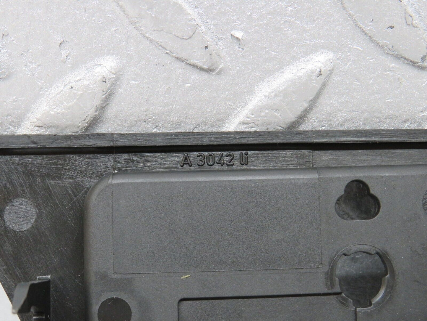 37766 Mercedes-Benz A124 320E Cabriolet Front Left Seat Electric Adjustment Trim A3042LI
