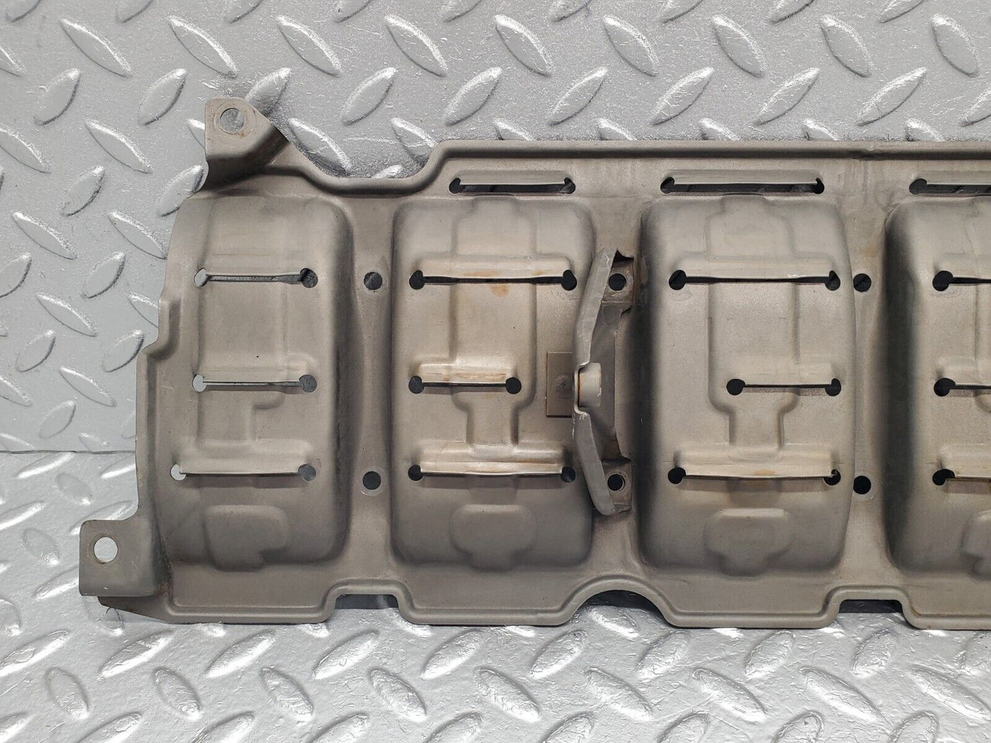 46316 Mercedes-Benz W124 280E Oil Sump Splash Guard Baffle Plate