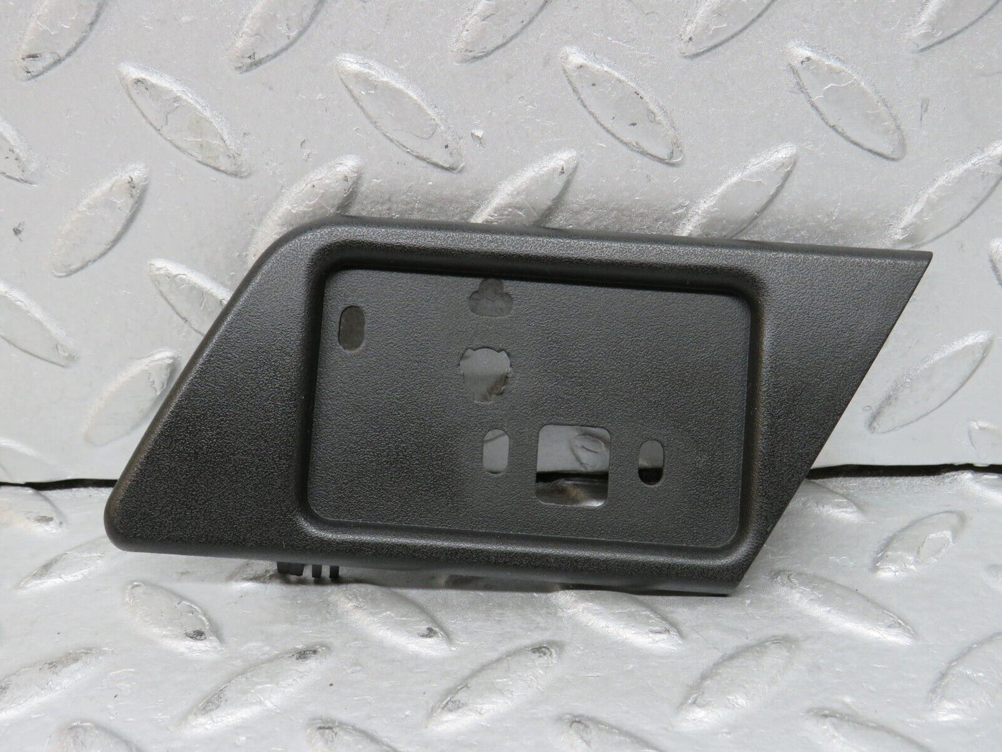 37766 Mercedes-Benz A124 320E Cabriolet Front Left Seat Electric Adjustment Trim A3042LI
