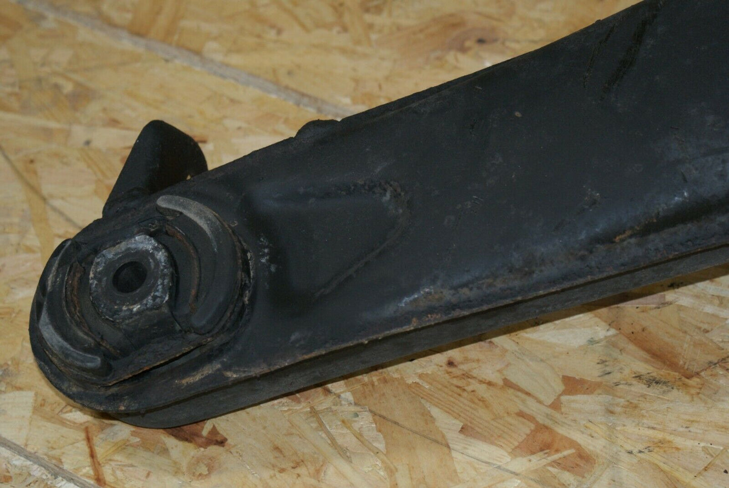 2195 Mercedes-Benz C107 350SLC Coupe Rear Subframe Axle Carrier Suspension