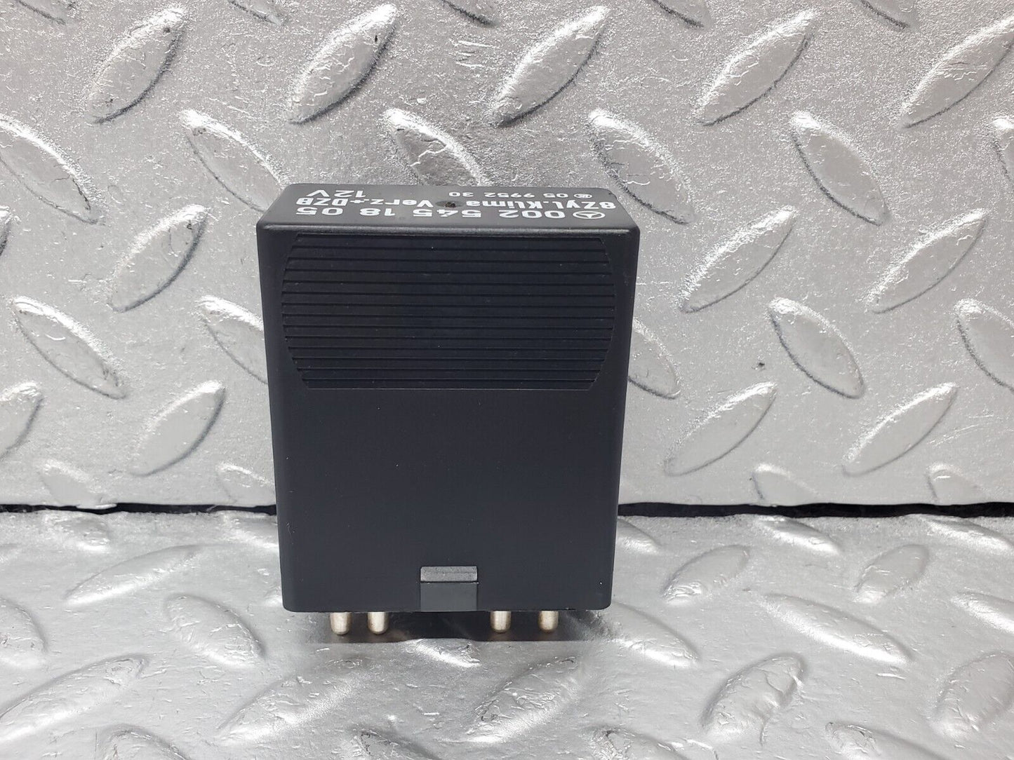 45546 Mercedes-Benz W126 420SE Air Conditioning Relay 0025451805