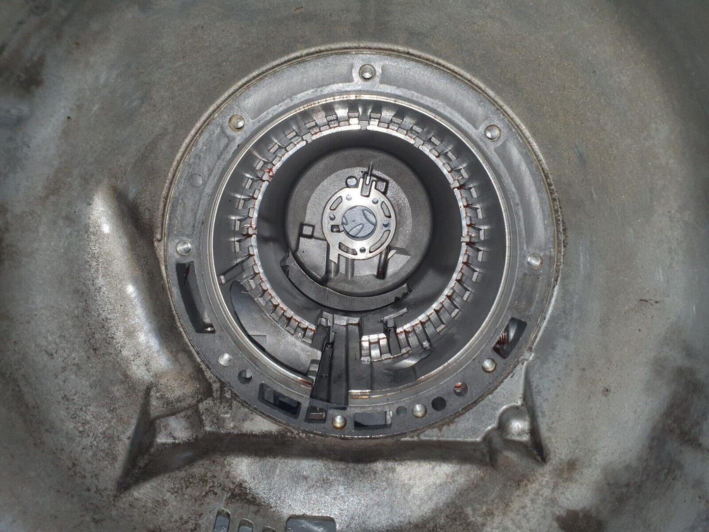 43855 Mercedes-Benz C126 380SEC Coupe Automatic Gearbox Housing 722.310 1262711701