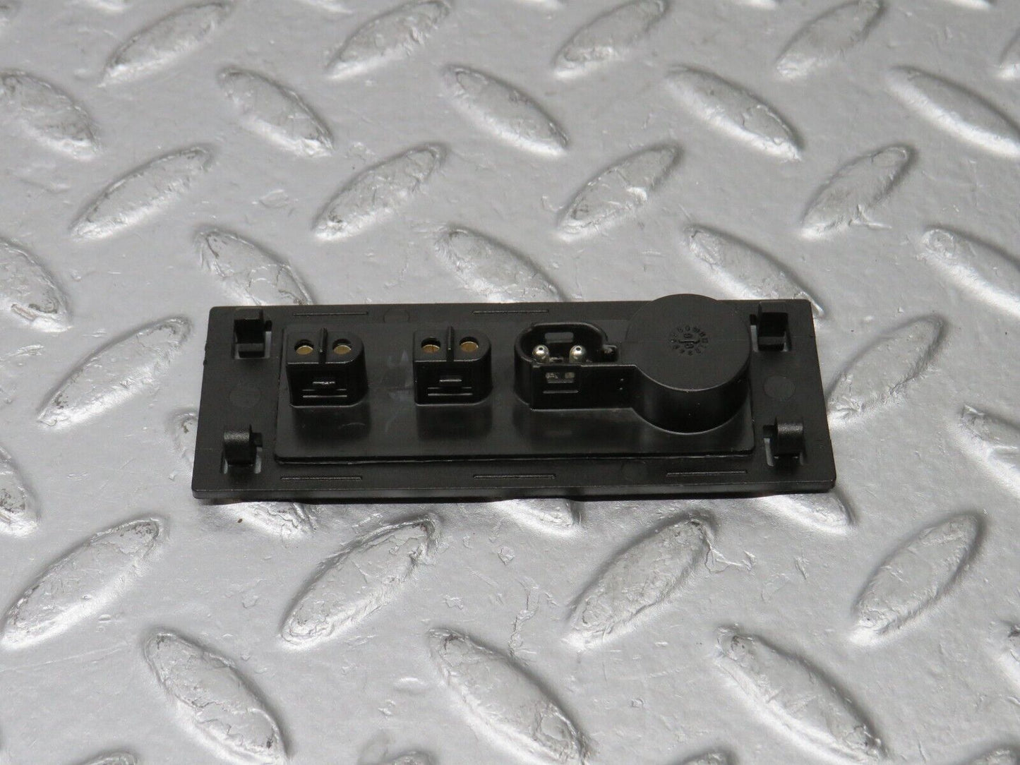 38394 Mercedes-Benz R129 280SL Coupe Windscreen Washer Nozzle Connector 1268201111