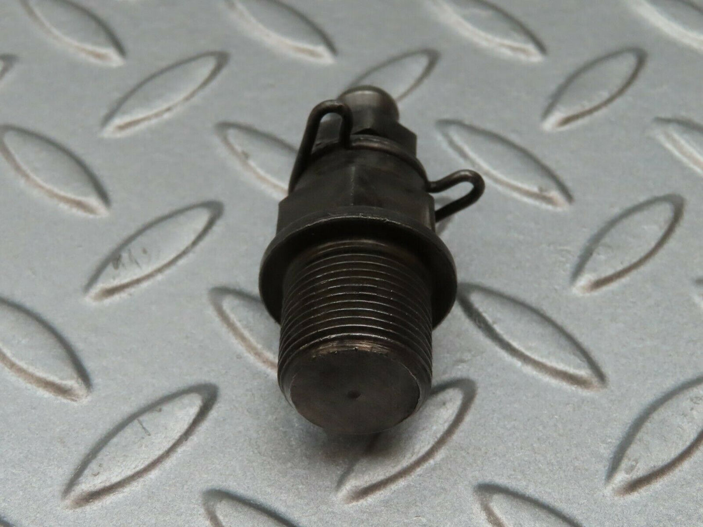 3544 Mercedes-Benz W108 280SE Ball Studs For Rocker Arm Mounting (Timing)