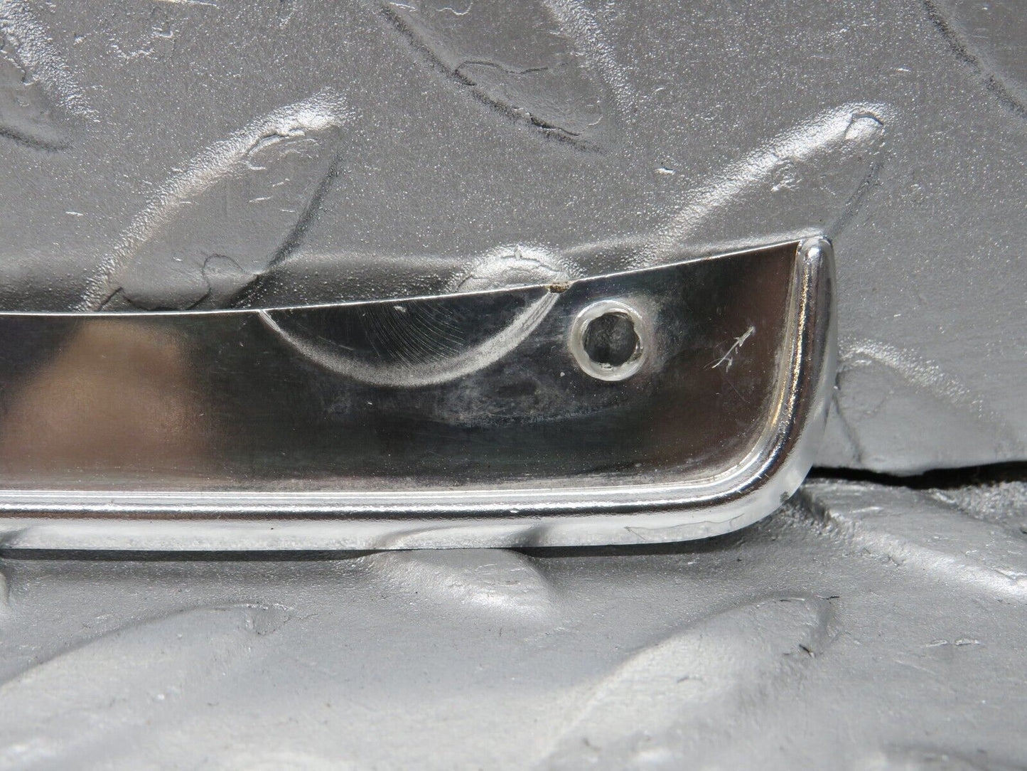 40168 Mercedes-Benz R107 350SL Coupe Door Handle Chrome Trim
