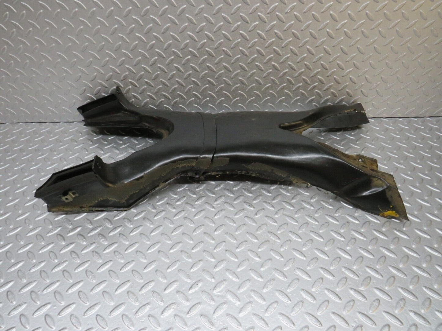 40341 Mercedes-Benz W110 230 Air Duct Vent 1108300045 1108300024