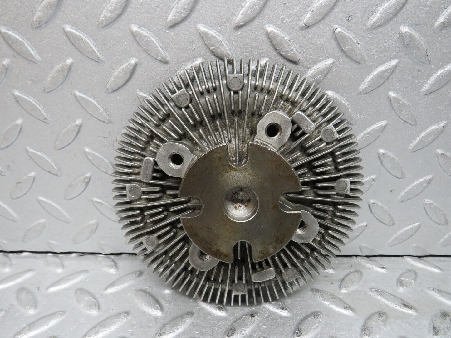 37638 Mercedes-Benz W109 300SEL Engine Cooling Fan Clutch