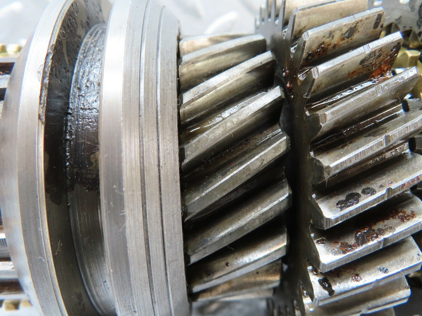18522 Mercedes-Benz W111 Manual Gearbox Gear Shaft Without Reverse Gear
