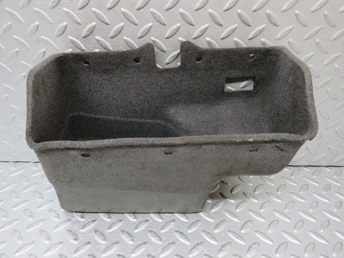 39019 Mercedes-Benz W201 190E Glove Box 2016800291