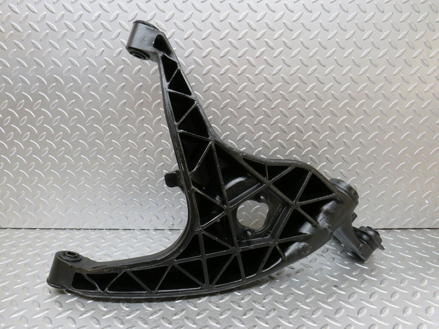 26312 Mercedes-Benz W116 450SE Trailing Arm Control Rear Left 1073521804