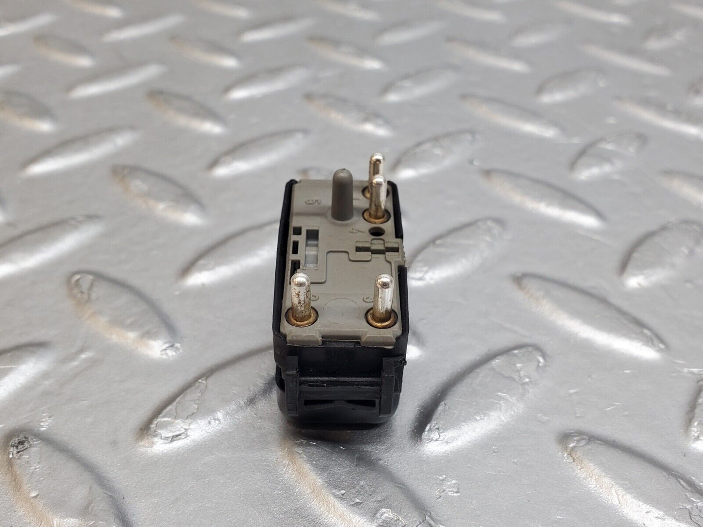 44714 Mercedes-Benz W124 220E Electric Window Switch Right Side 1248209410