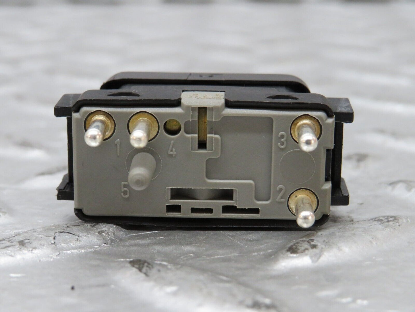 26410 Mercedes-Benz C124 220CE Electric Window Switch Right 1248209410