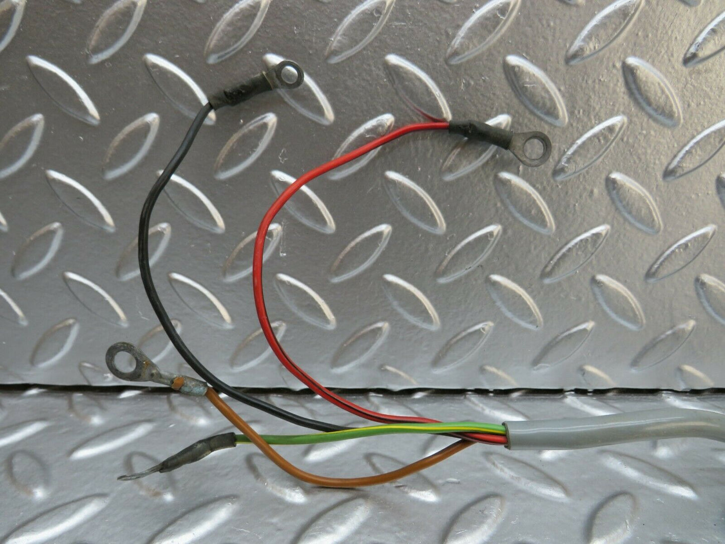 24005 Mercedes-Benz W123 280E Ignition Control Unit Cable 09961811