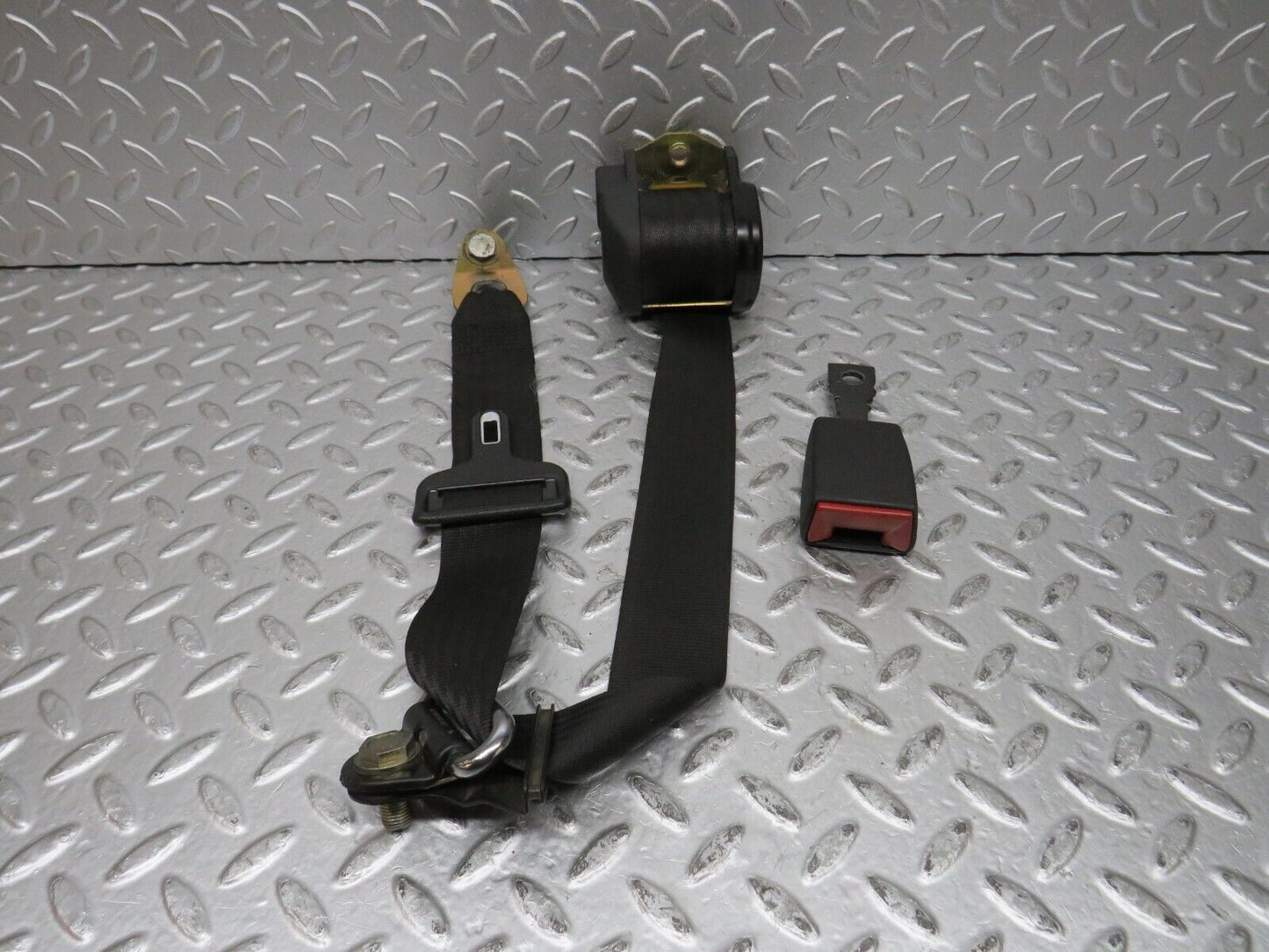 32088 Mercedes-Benz W123 230E Front Right Seat Belt & Buckle 1238602686