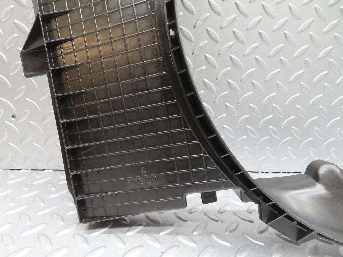 12037 Mercedes-Benz R129 300SL Coupe Radiator Fan Shroud 1295050055