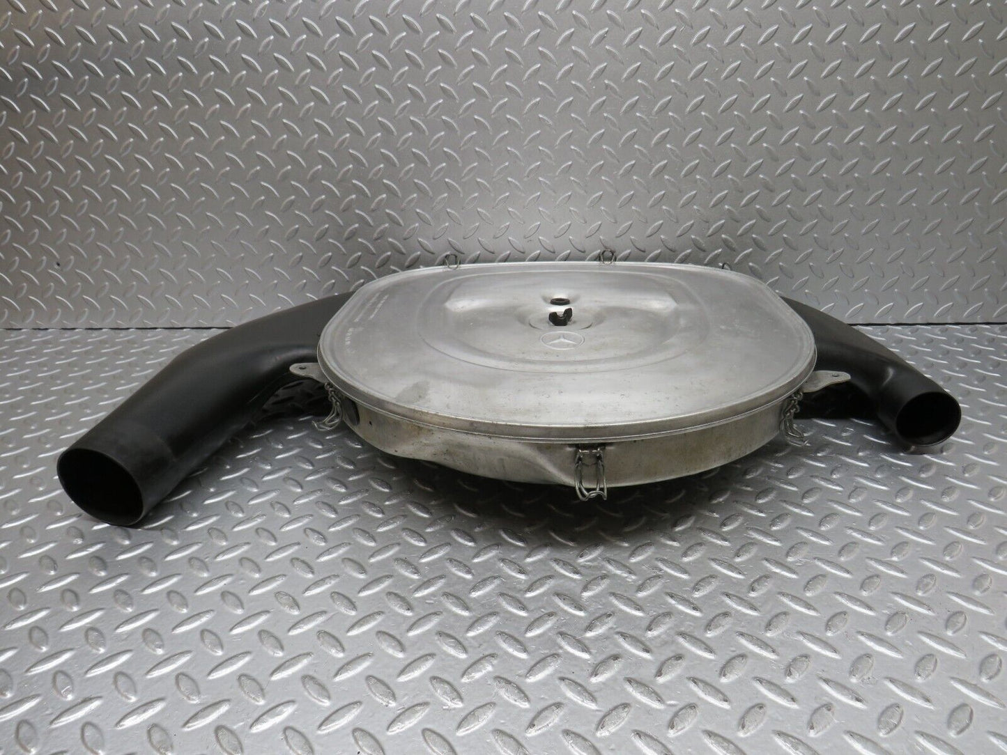 36239 Mercedes-Benz W126 420SE Aluminium Air Filter Box Housing 0130946802