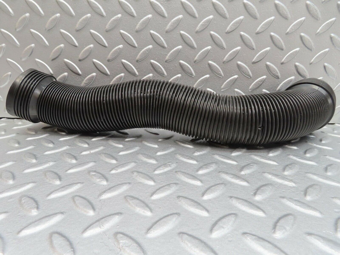 13942 Mercedes-Benz C107 280SLC Dash Air Vent Pipe Left Side