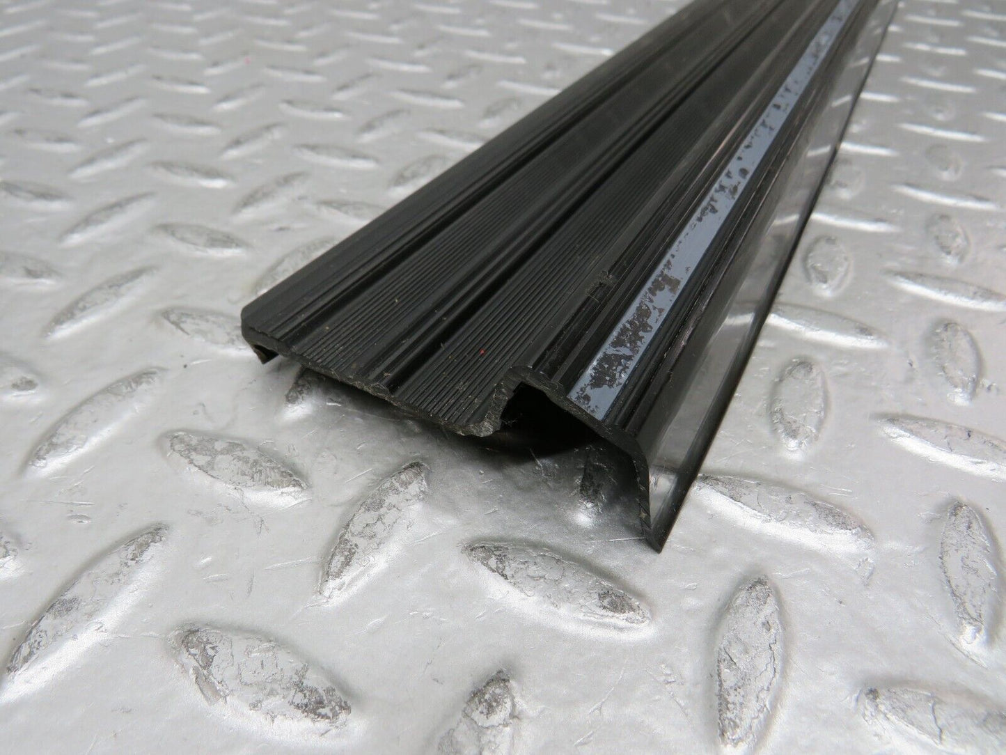 27957 Mercedes-Benz W123 280E Rear Right Door Sill Trim