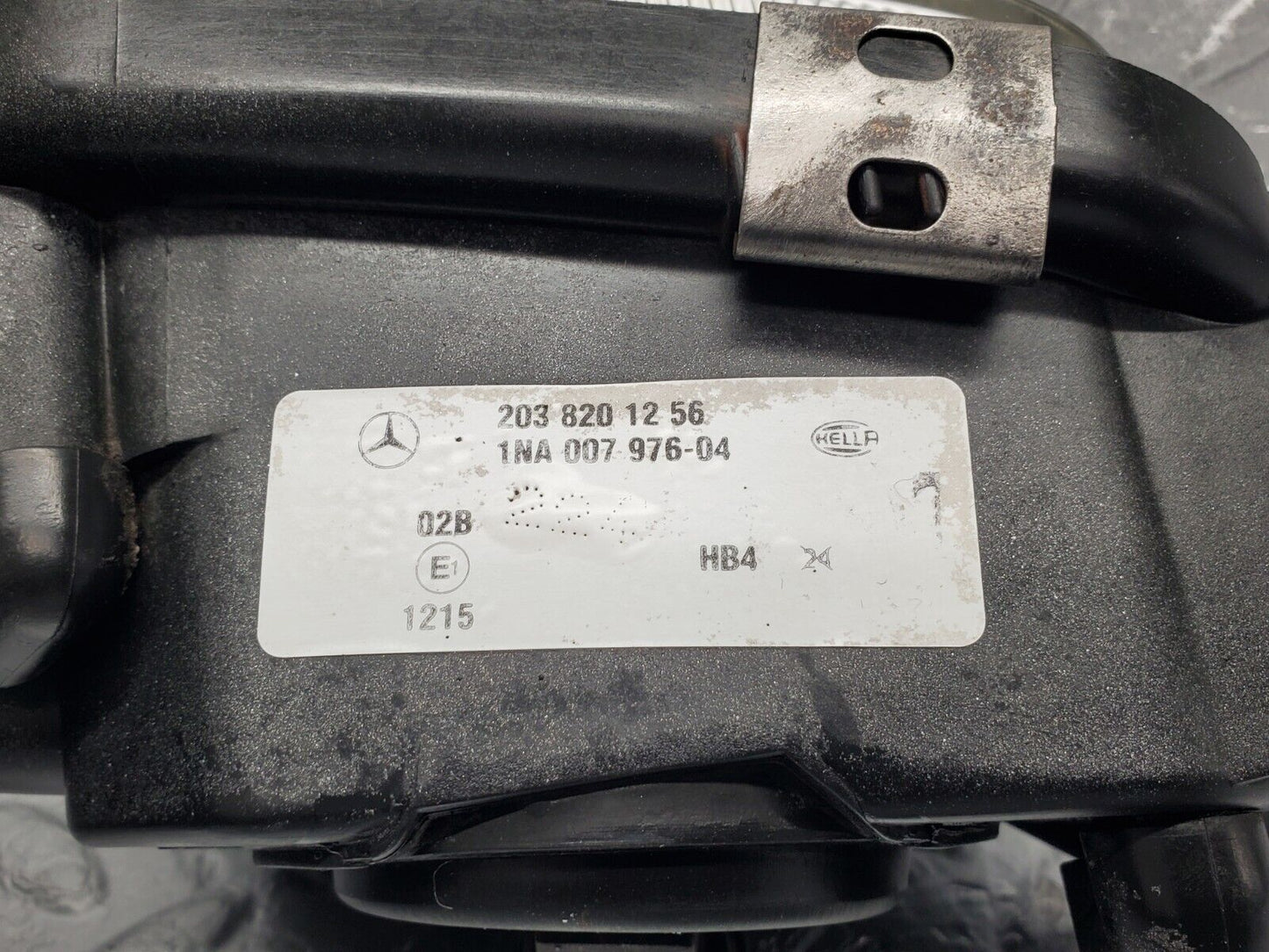 44190851