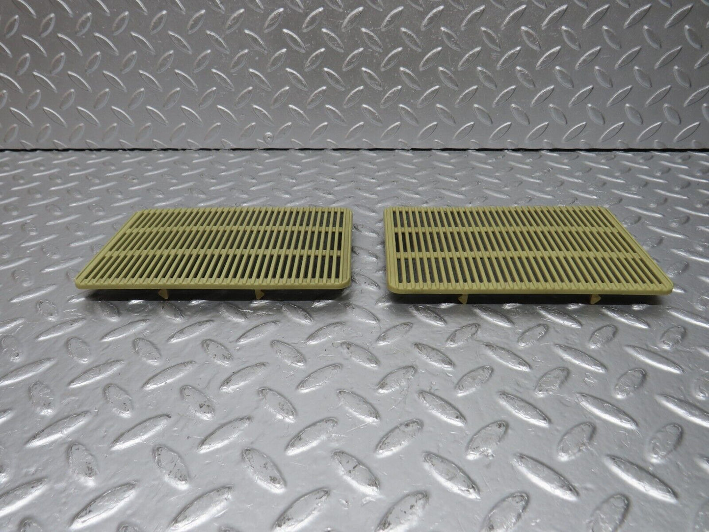 34375 Mercedes-Benz C126 380SEC Coupe Parcel Shelf Speaker Cover Pair
