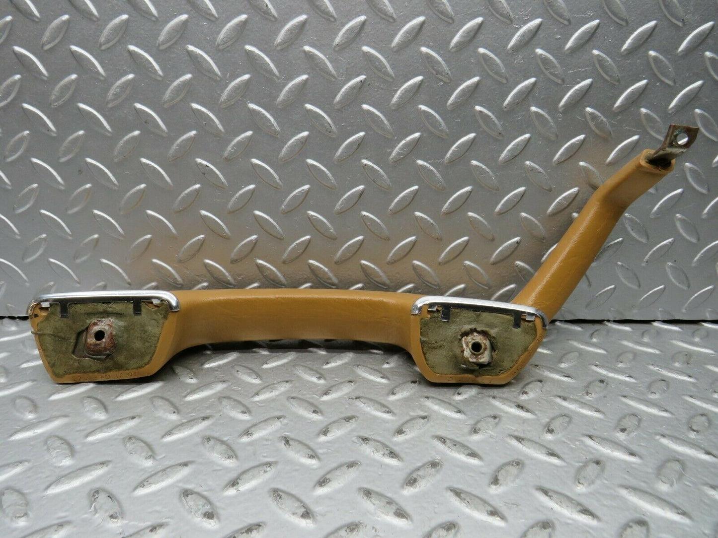 21966 Mercedes-Benz S123 280TE Rear Right Door Handle Palomino 1239701801