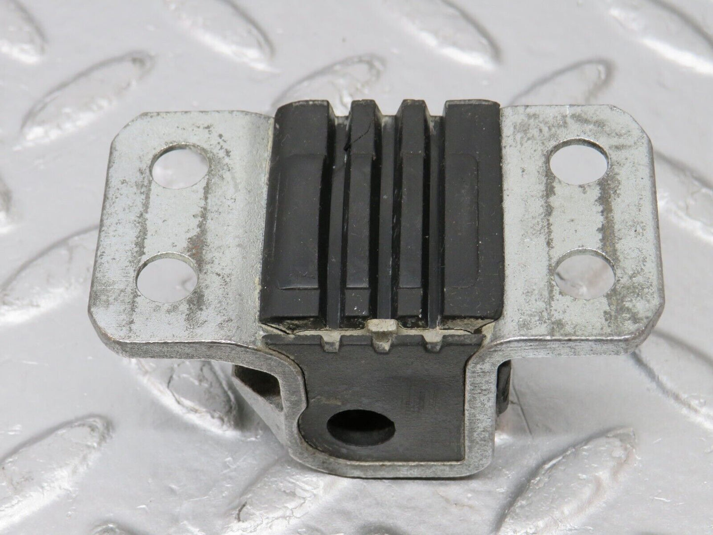 34424 Mercedes-Benz C126 380SEC Coupe Door Lock Latch Right Side