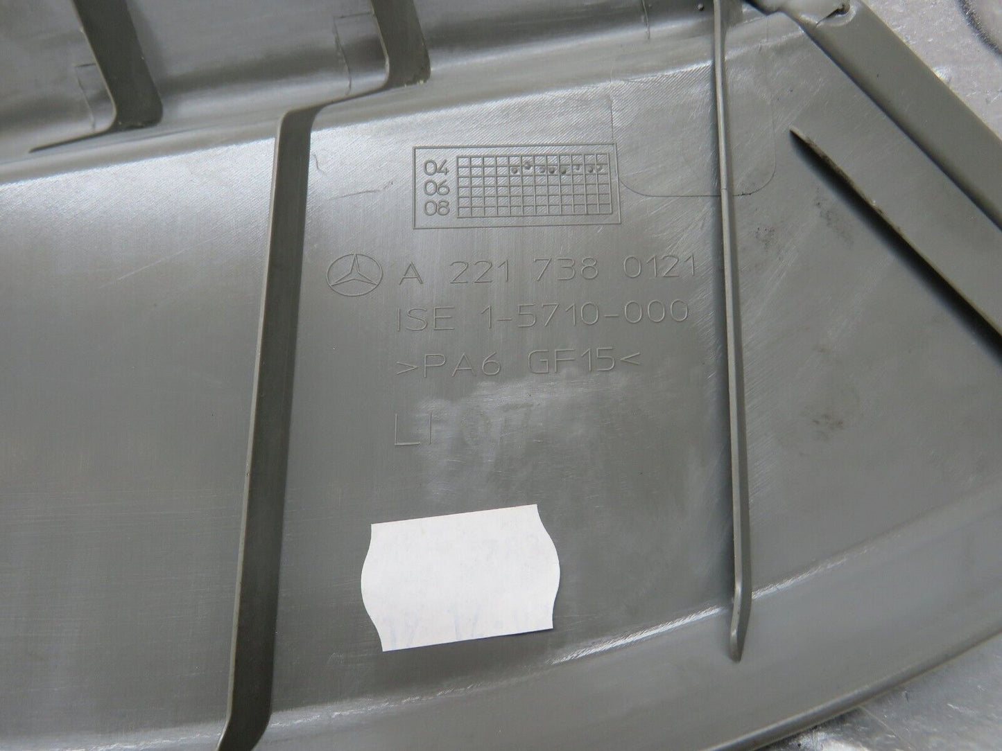 35207 Mercedes-Benz W221 Rear Left Door Lock Cover Trim Grey 2217380121
