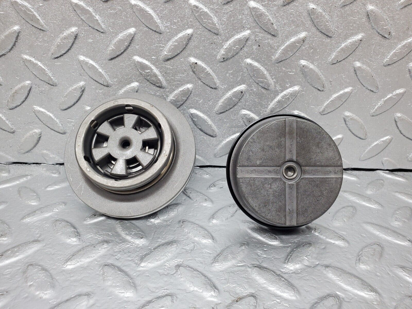 44574 Mercedes-Benz W123 280E Automatic Gearbox Piston Set 722.309 1262770438 1262770538
