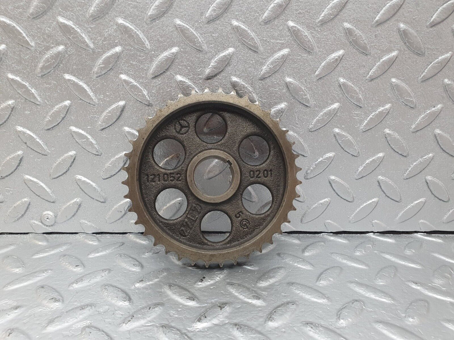 43292 Mercedes-Benz W108 280SE Camshaft Timing Gear 1210520201