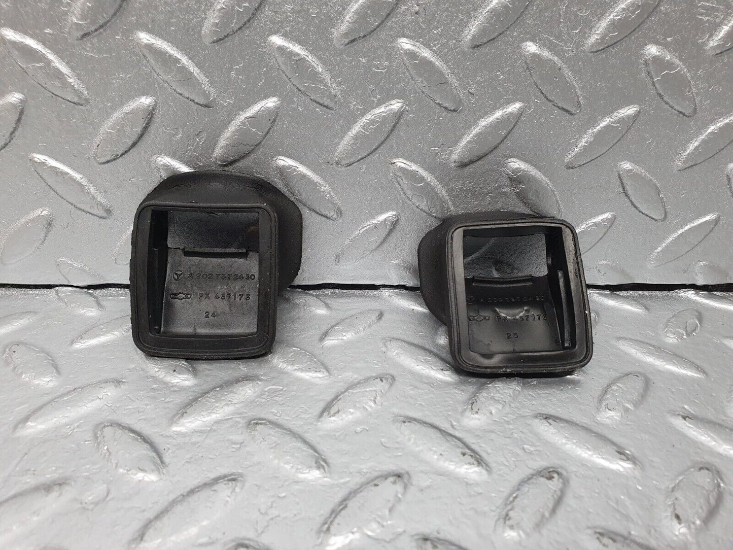 41876 Mercedes-Benz W202 C200 Rear Door Check Strap Rubber Seal 2x 2027372430