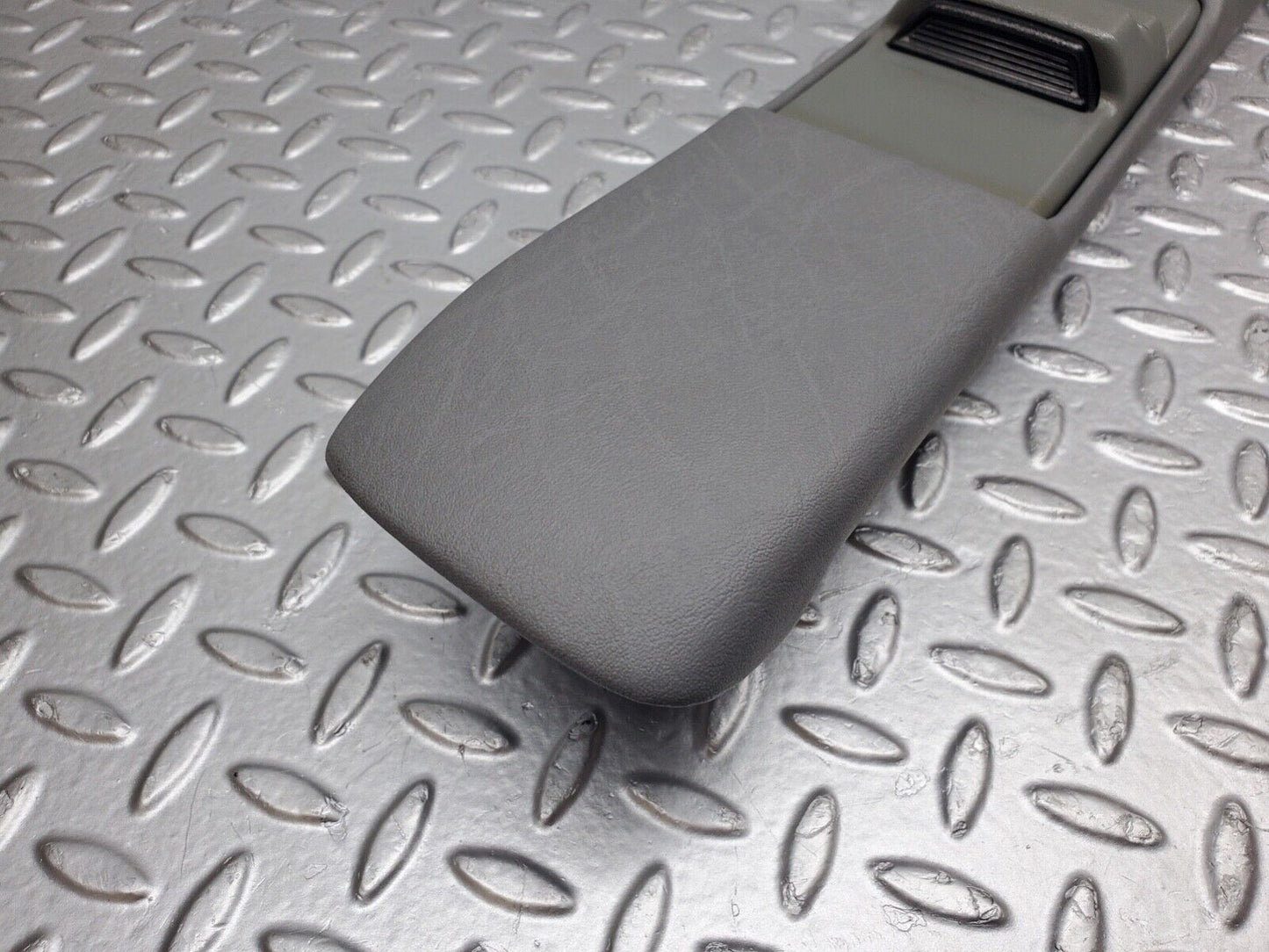 44578 Mercedes-Benz W124 220E B Pillar Cover Left Side Grey 1246923589
