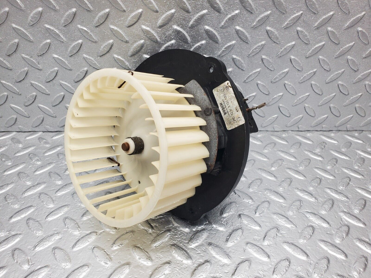 46460 Mercedes-Benz C123 280CE Coupe Heater Blower Motor Bosch 3137020001