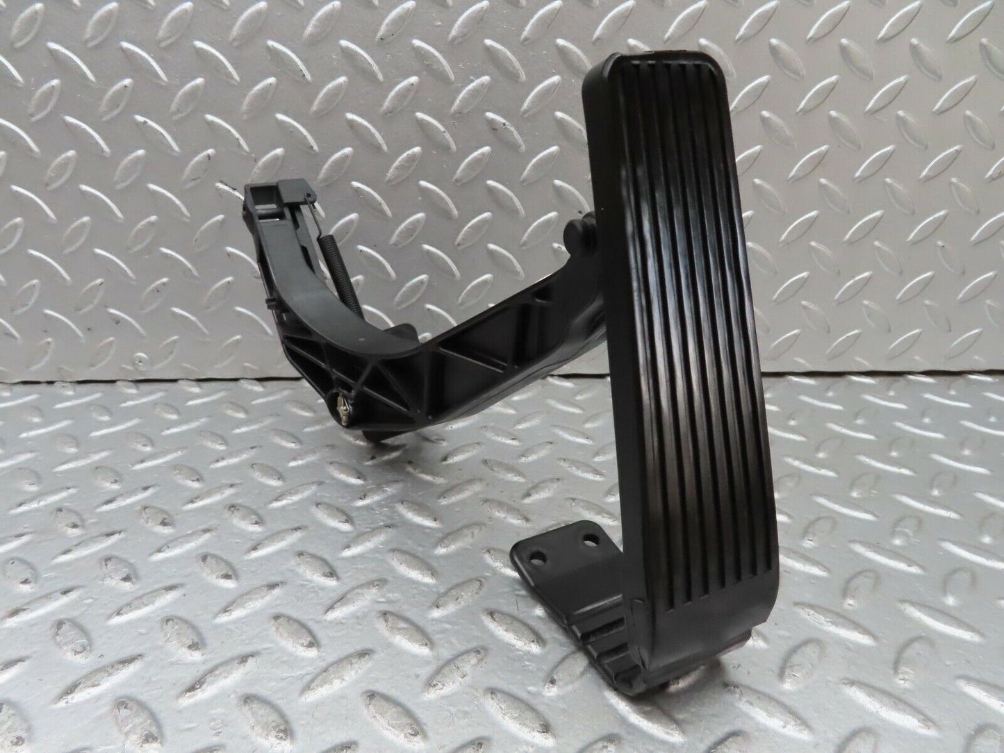19324 Mercedes-Benz C140 CL420 Coupe Accelerator Pedal 1403011420
