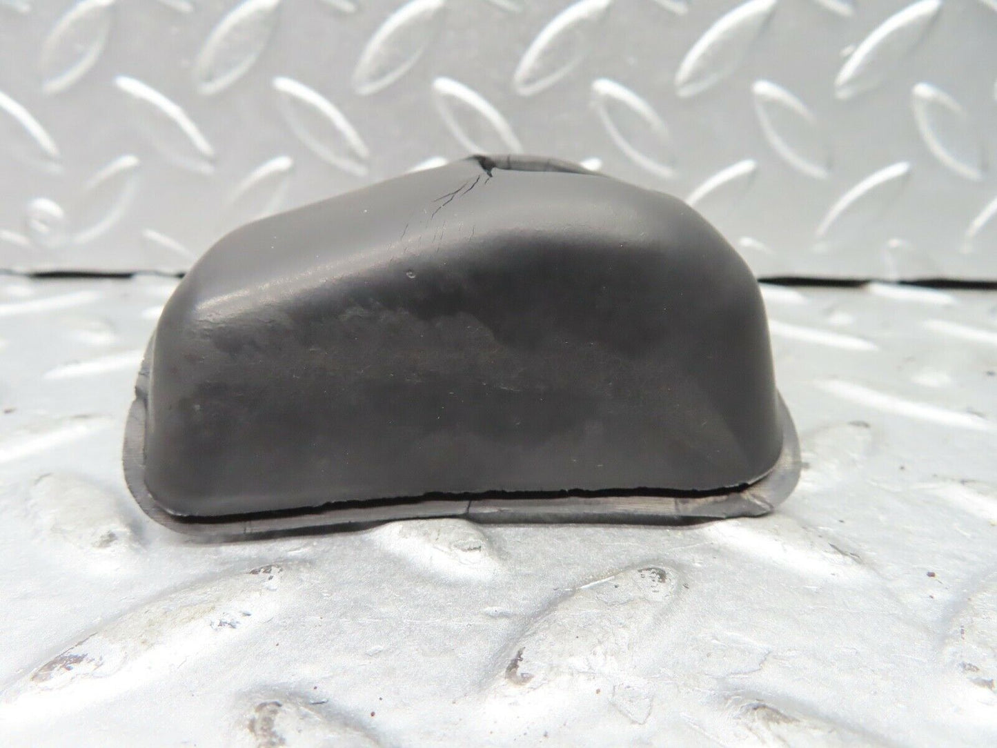20287 Mercedes-Benz W114 280CE Coupe Indicator Rubber Cover 1154620596