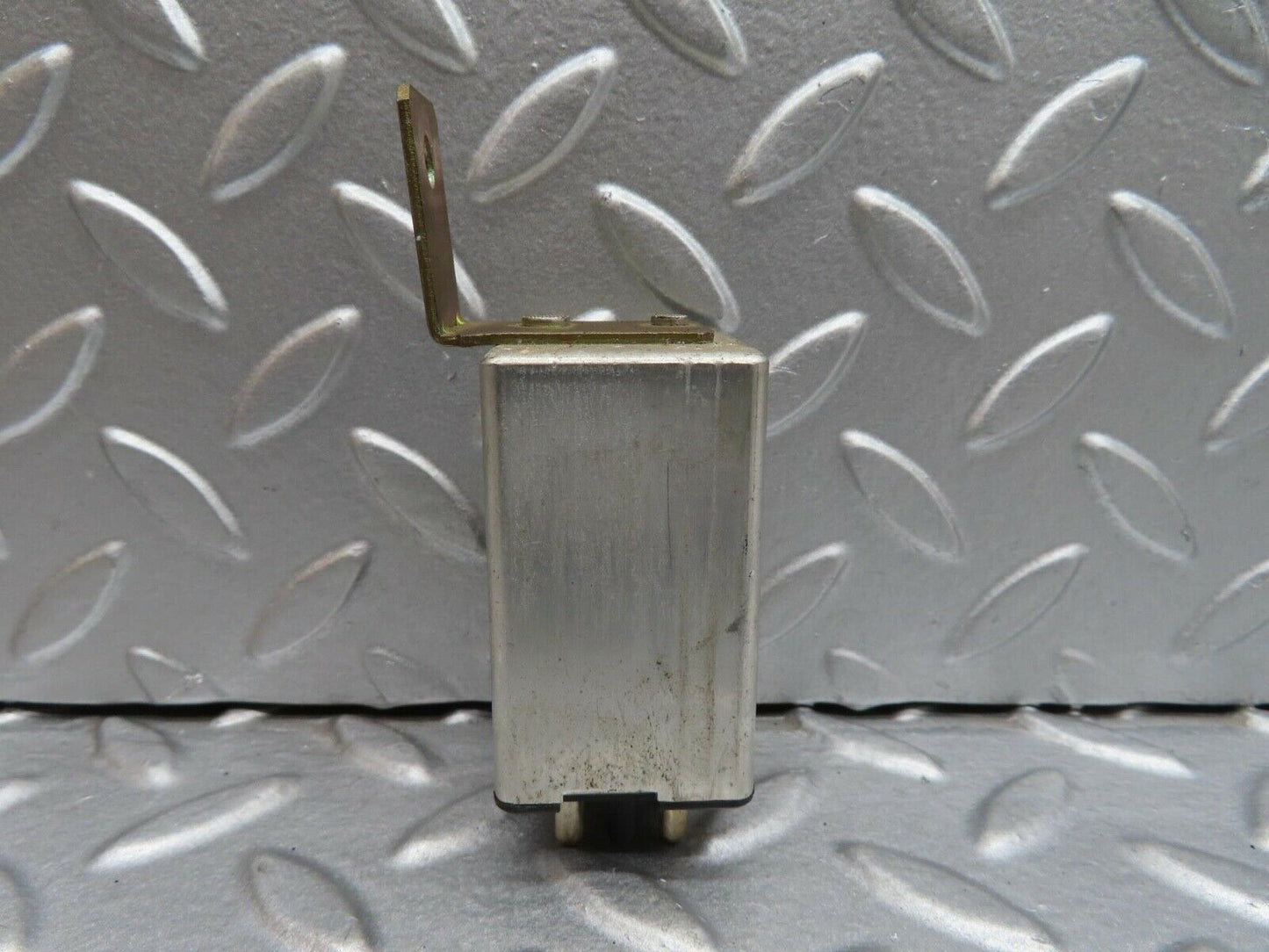14408 Mercedes-Benz W116 350SE Heated Window Relay 1078200110