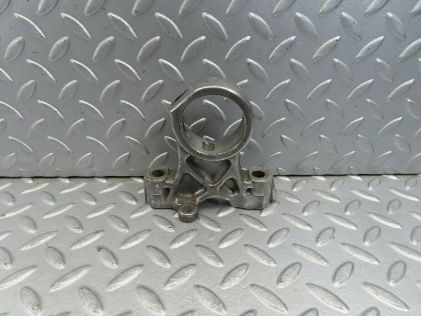 8966 Mercedes-Benz W108 Camshaft Tower Bearing 1140510916