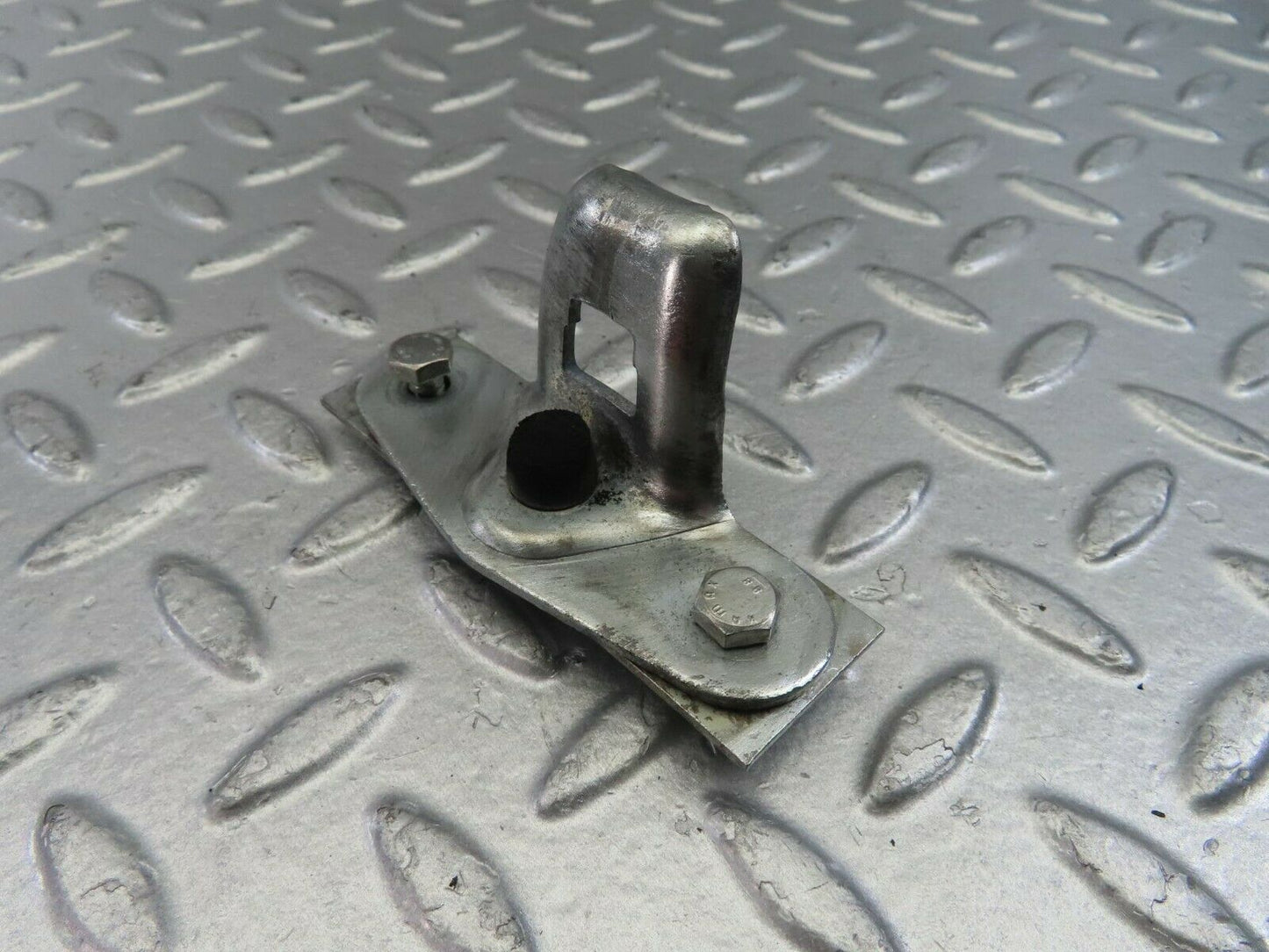 10836 Mercedes-Benz W123 230E Trunk Lock Latch 1237580150