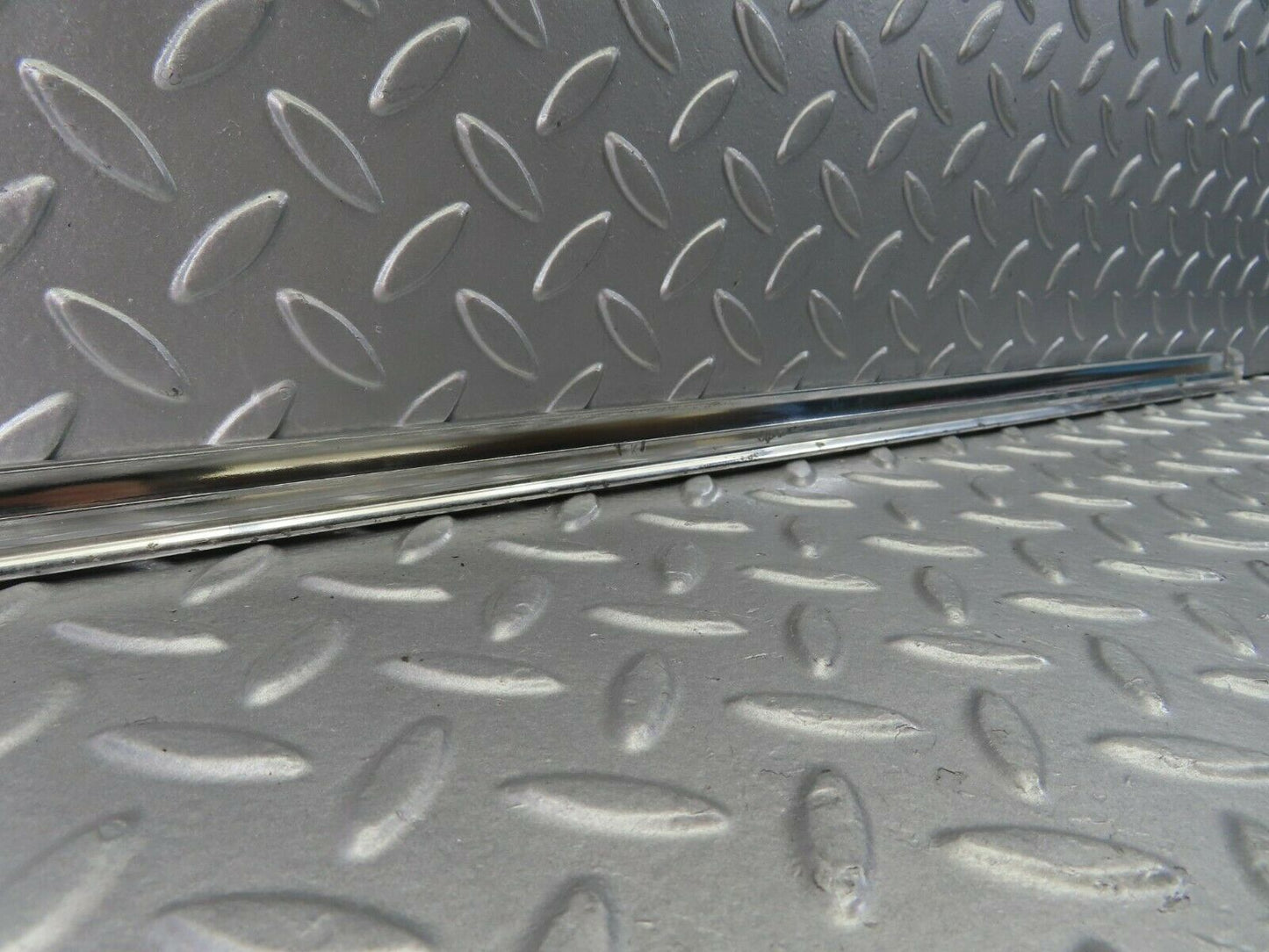 10817 Mercedes-Benz W123 230E Rear Left Door Chrome Moulding Trim