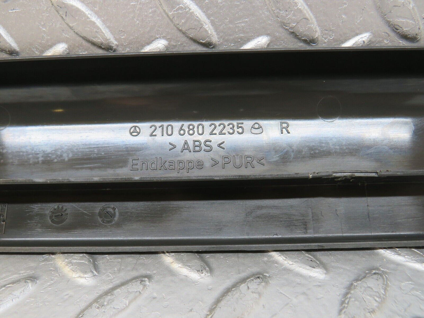 34855 Mercedes-Benz W210 320E Front Right Door Sill Trim Grey 2106802235