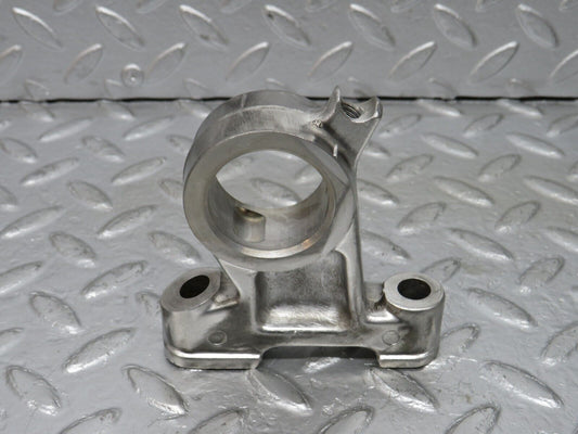 32992 Mercedes-Benz C107 R107 350 V8 Camshaft Tower Bearing 1160511810