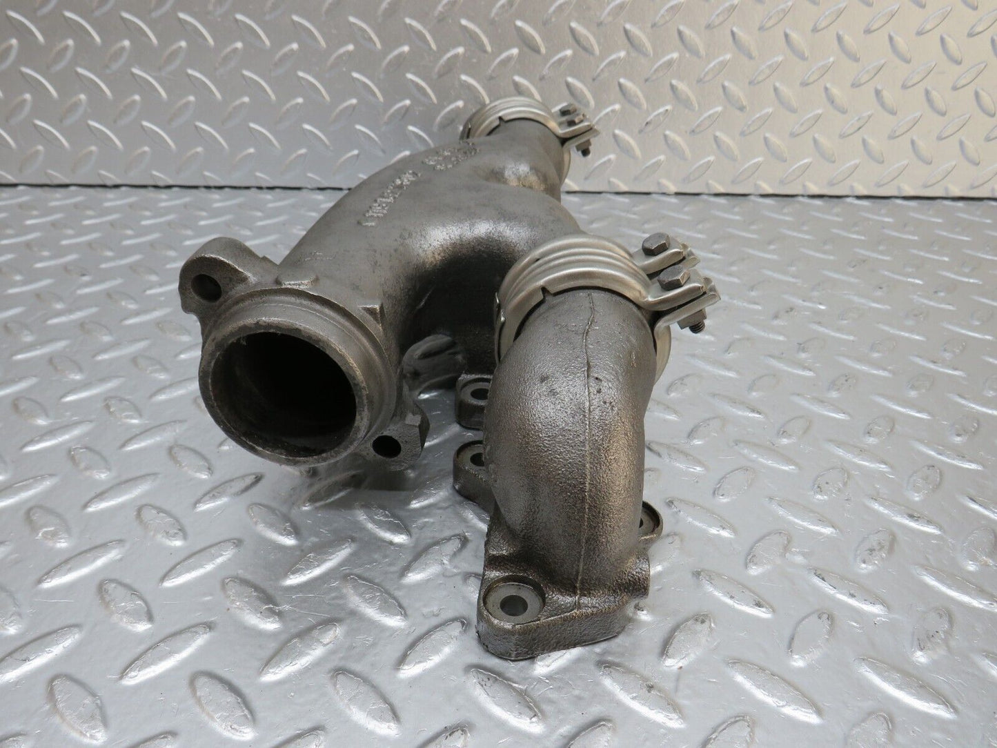 33051 Mercedes-Benz W140 420 V8 M119 Exhaust Manifold Left 1191427802 1197202
