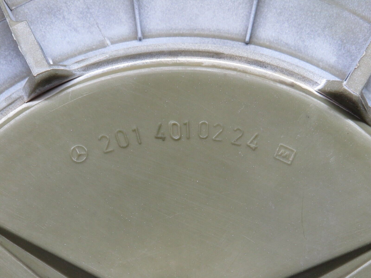 30846 Mercedes-Benz W201 190E Wheel Trim Hub Cap 14" 2014010224