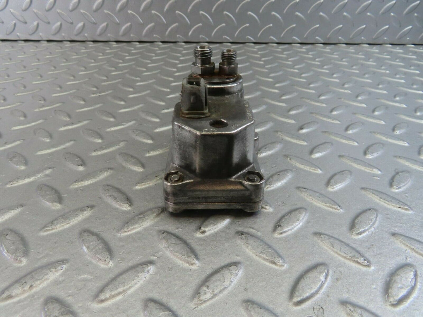 10048 Mercedes-Benz C123 230CE Coupe Warm Up Regulator 0438140065