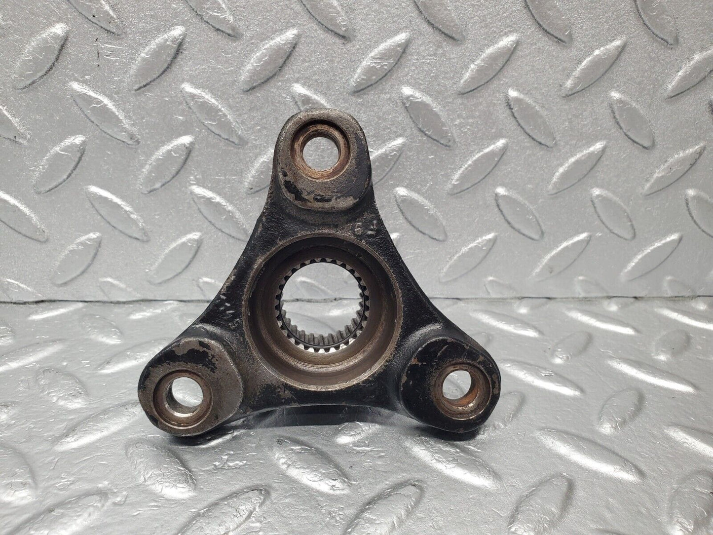 46694 Mercedes-Benz C123 280CE Coupe Automatic Gearbox Rear Flange 722.309