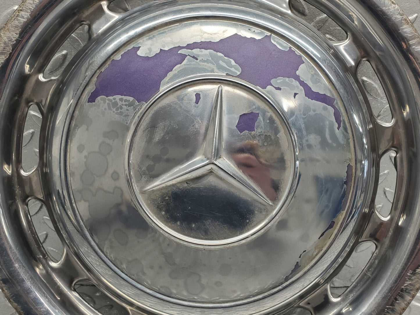 44523941